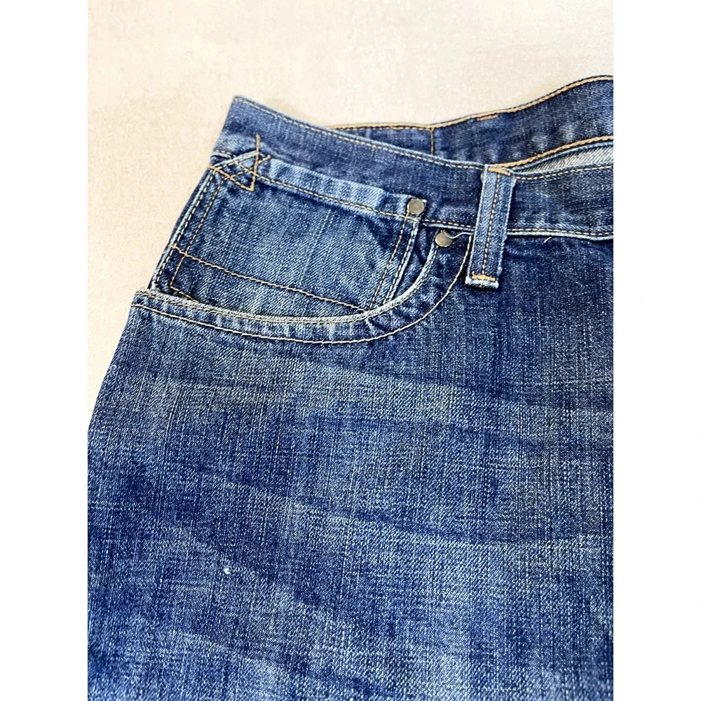 Levis offer first 30